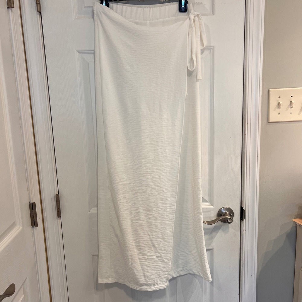 Zara White Textured Wrap Front Wide Leg Pants Palazzo Trousers Size Medium NEW